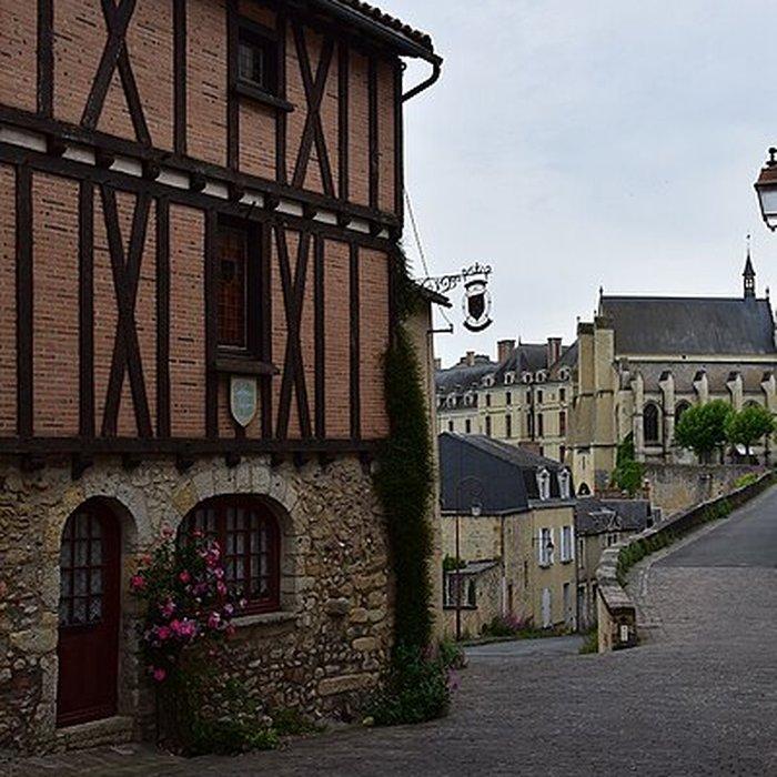 Photo de Château des ducs de La Trémoille