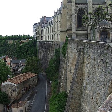 Château des ducs de La Trémoille