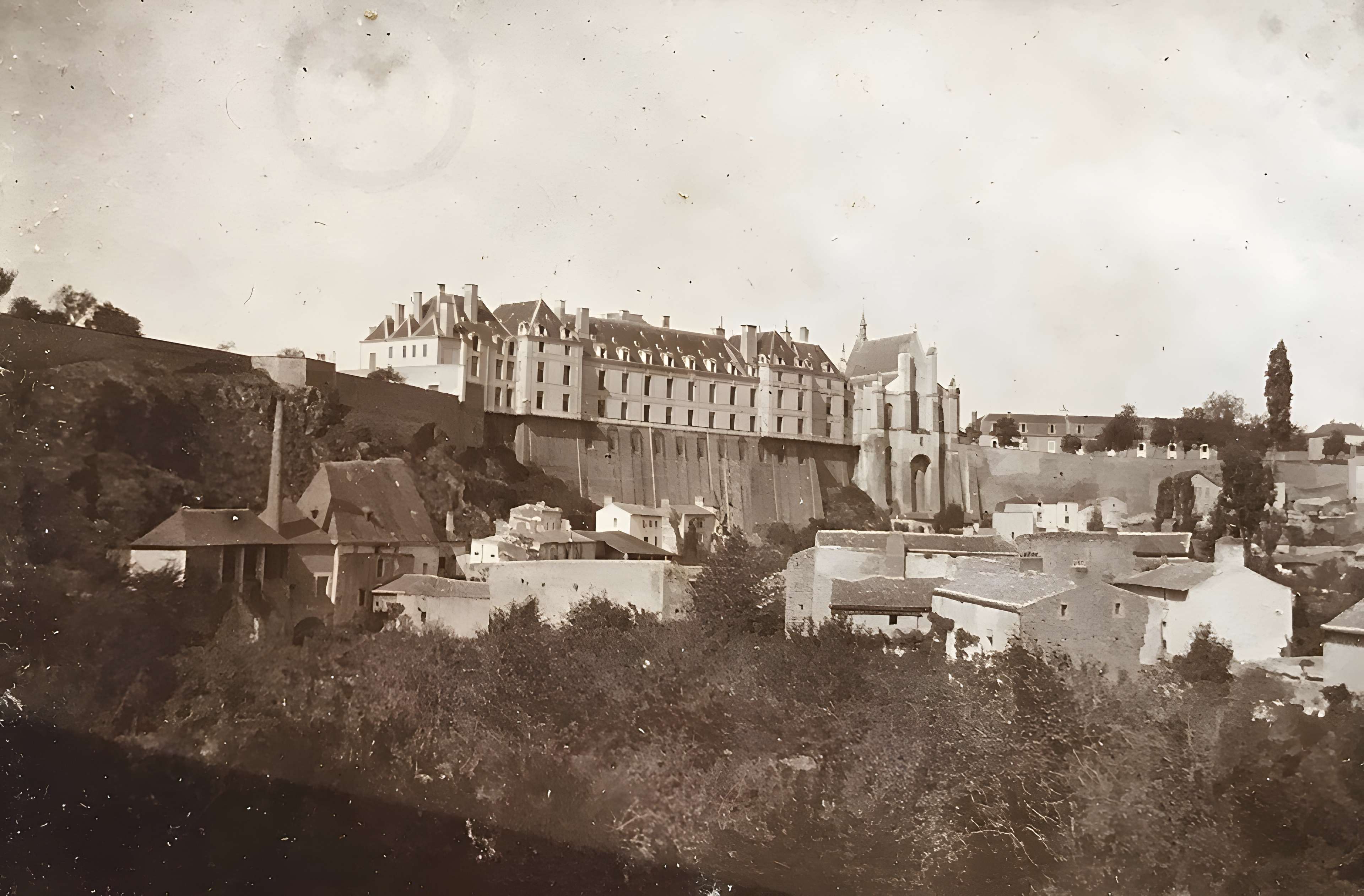 Château des ducs de La Trémoille