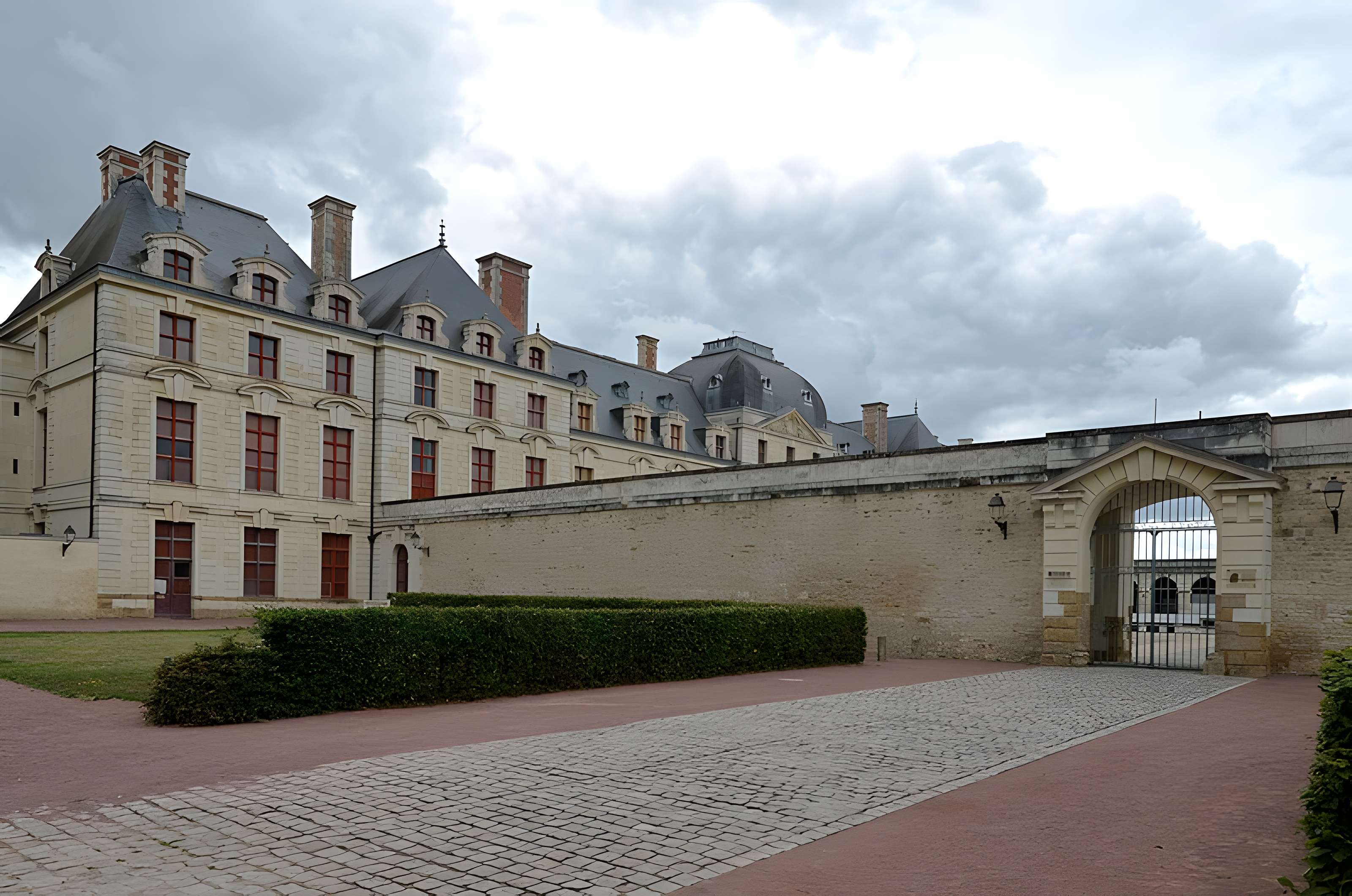 Château des ducs de La Trémoille