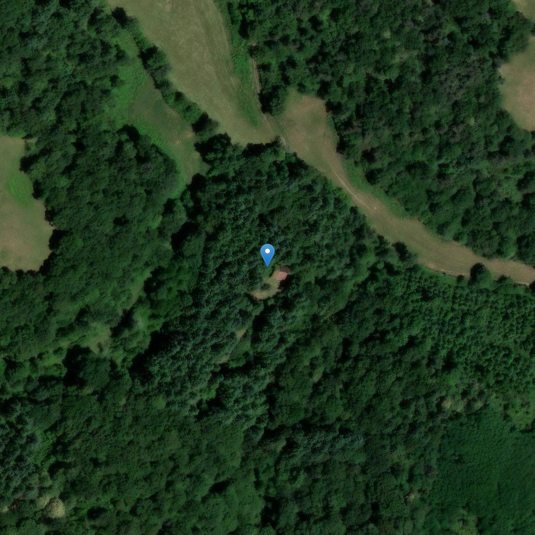 Photo de Kapel van de toren Pourçain