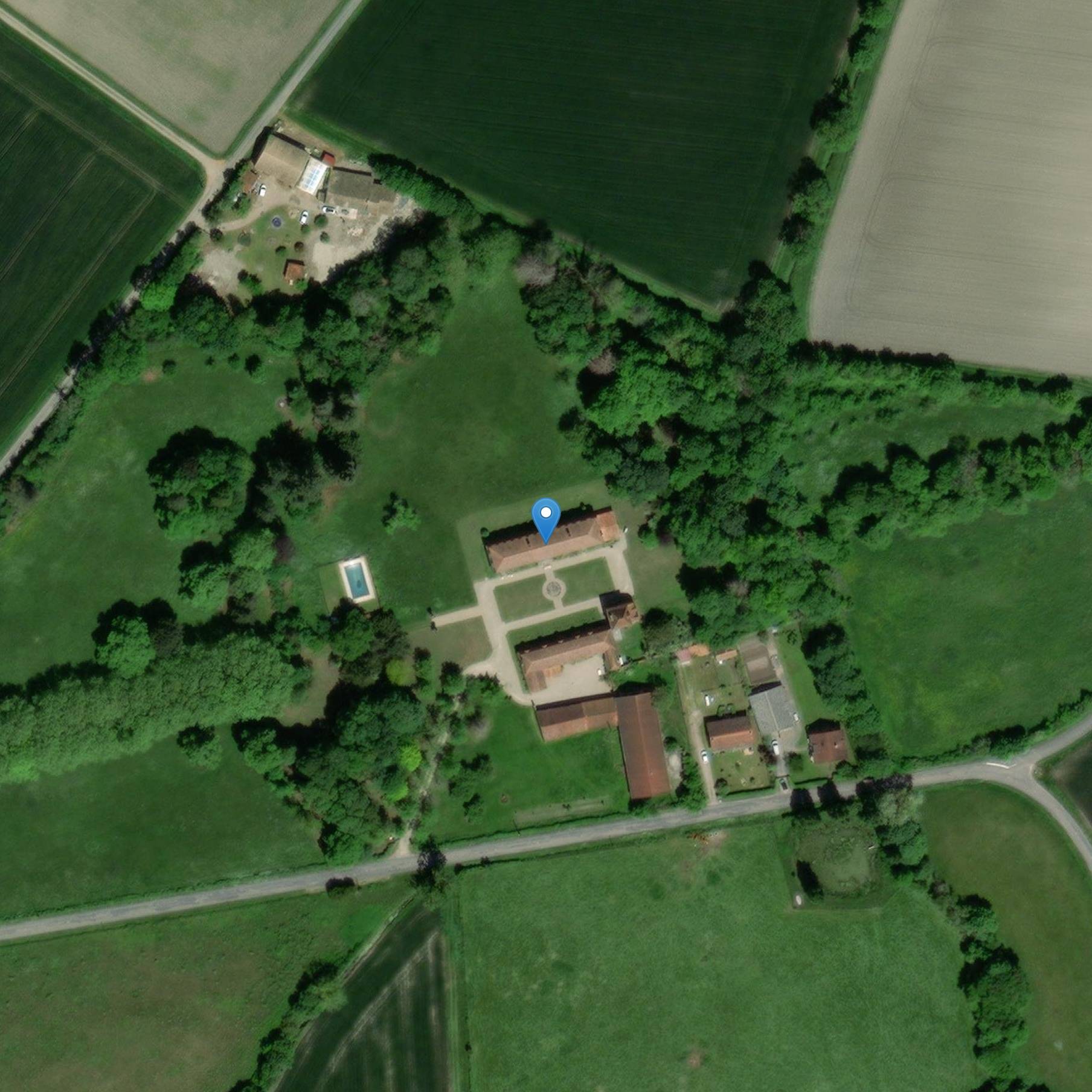 Photo de フォントゥノーブル城