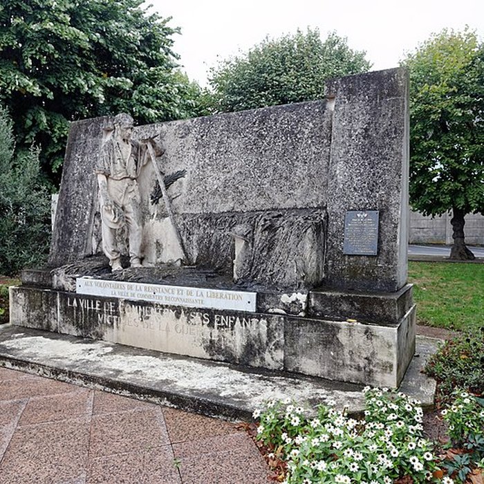 Photo de Monument aux morts