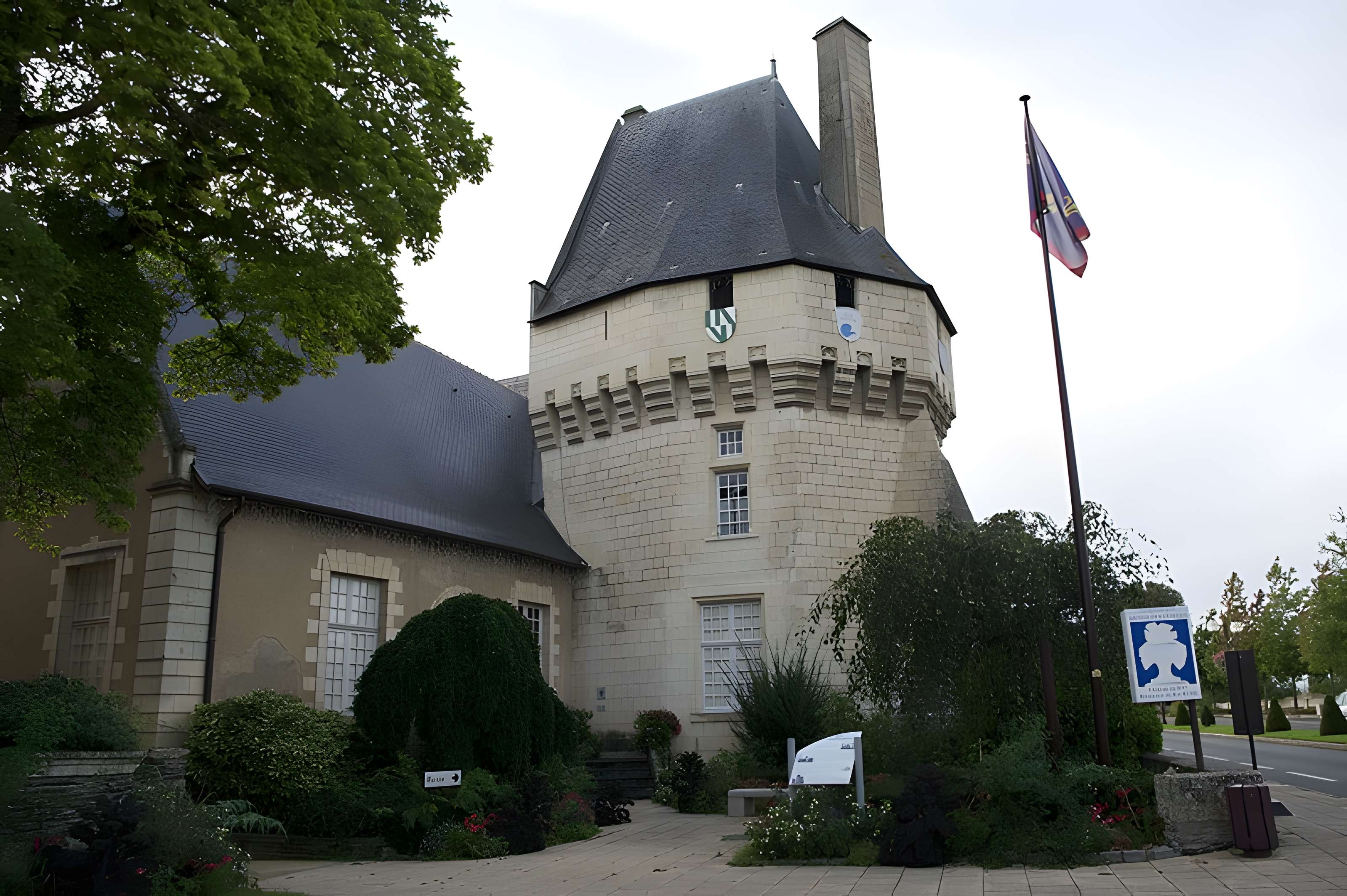 Château des Ponts-de-Cé