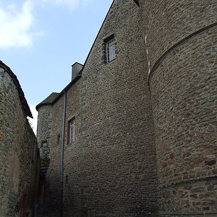 Photo de Château des Princes de Condé à Arnay-le-Duc