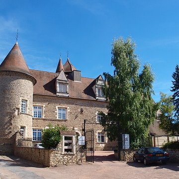 Château des Princes de Condé à Arnay-le-Duc