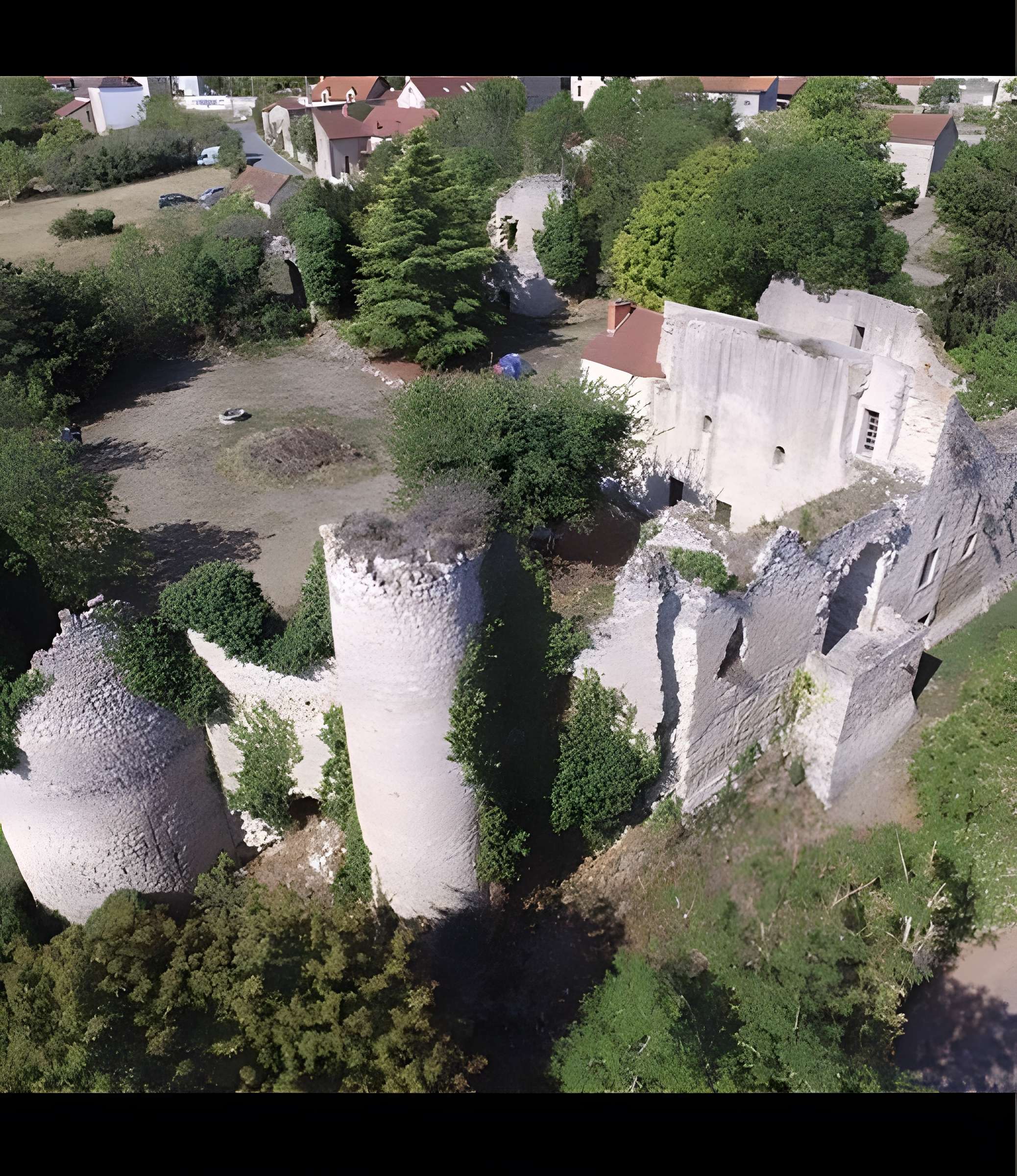 Restes de l'ancien château