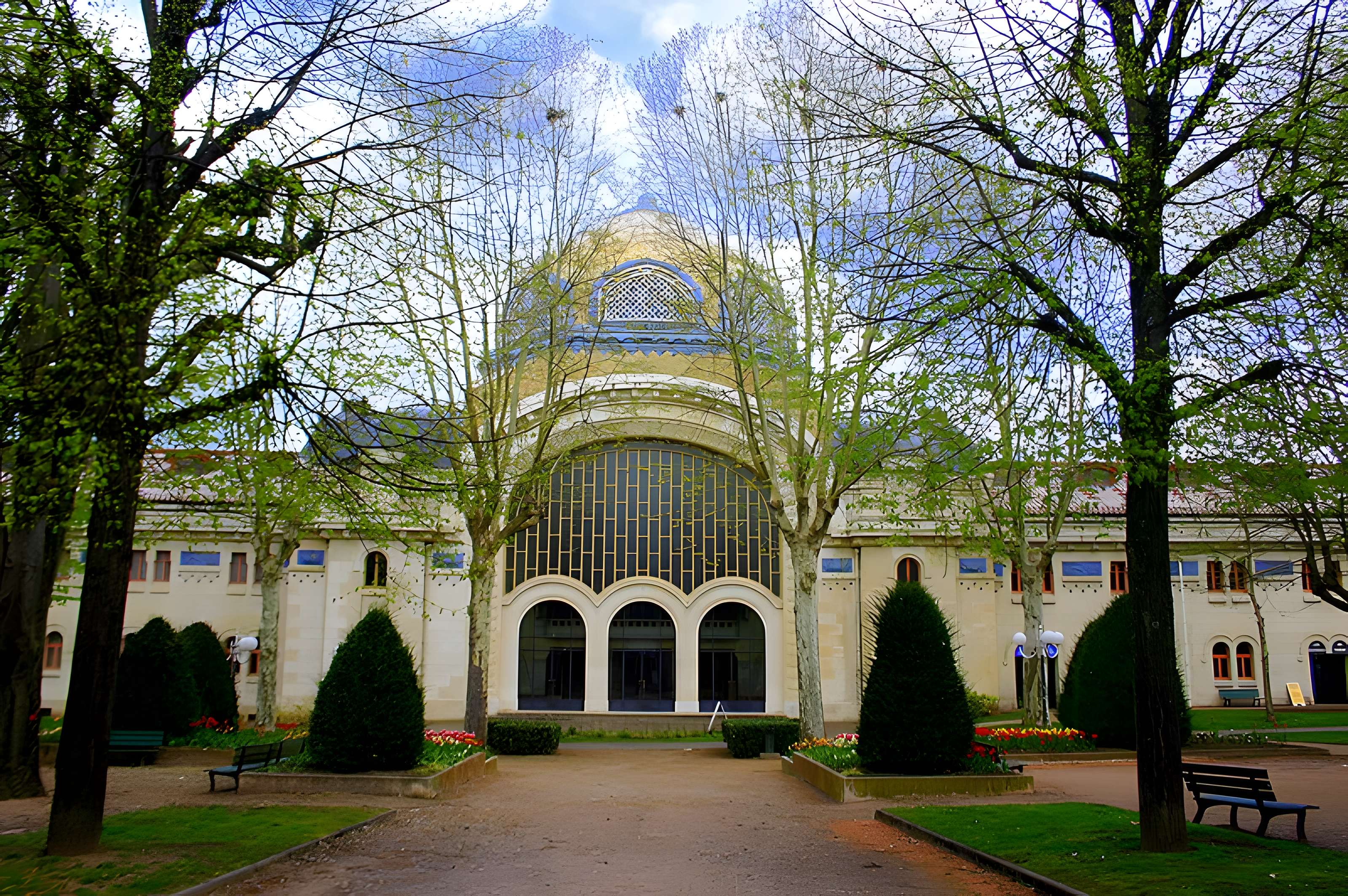 Etablissement thermal