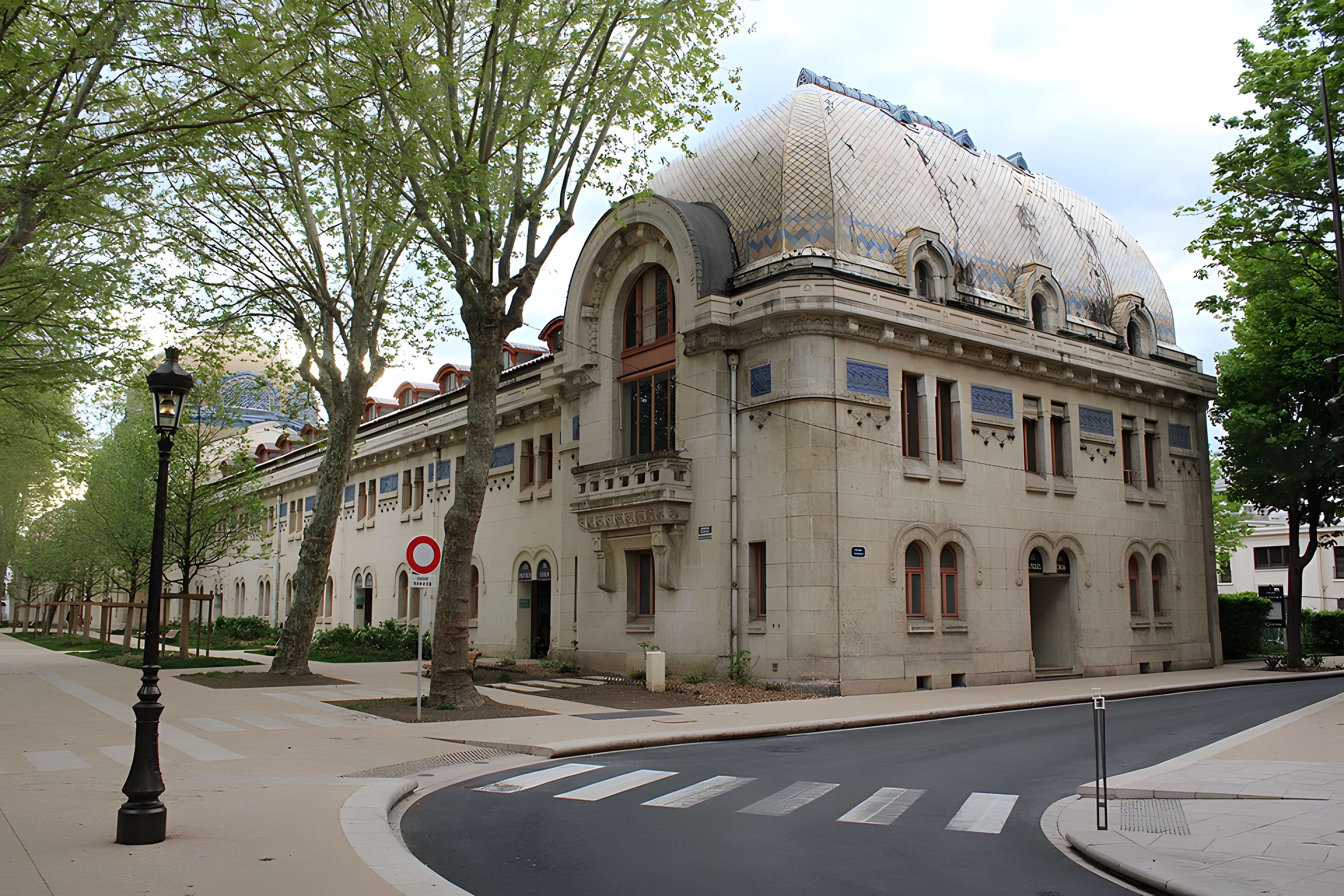 Etablissement thermal