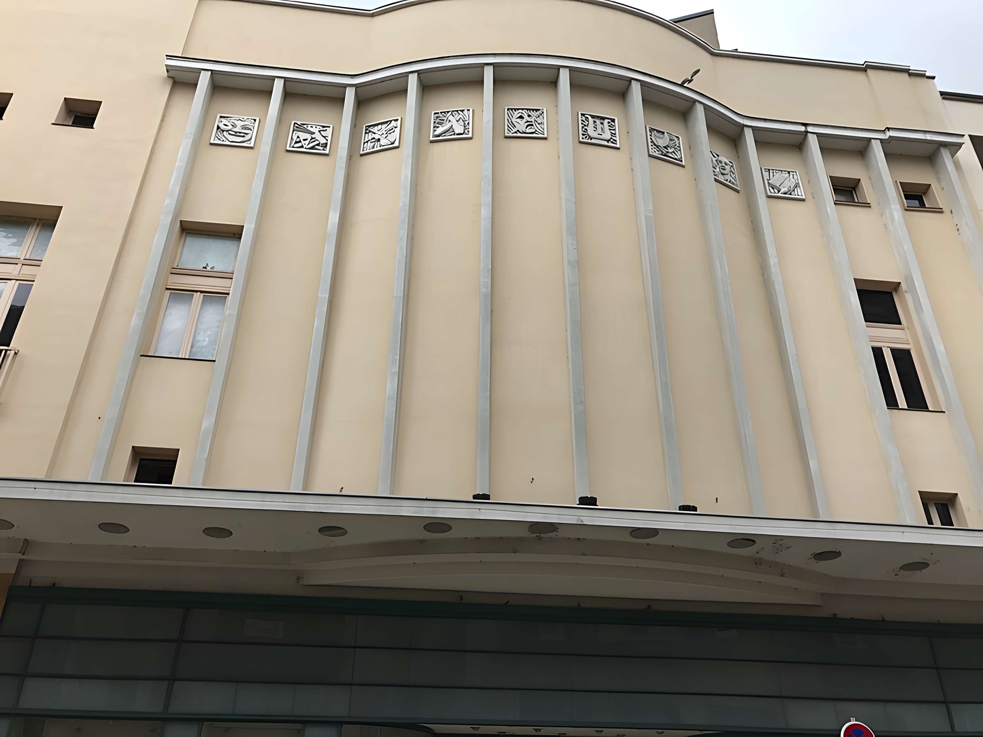 Petit casino, actuellement centre culturel Valéry Larbaud