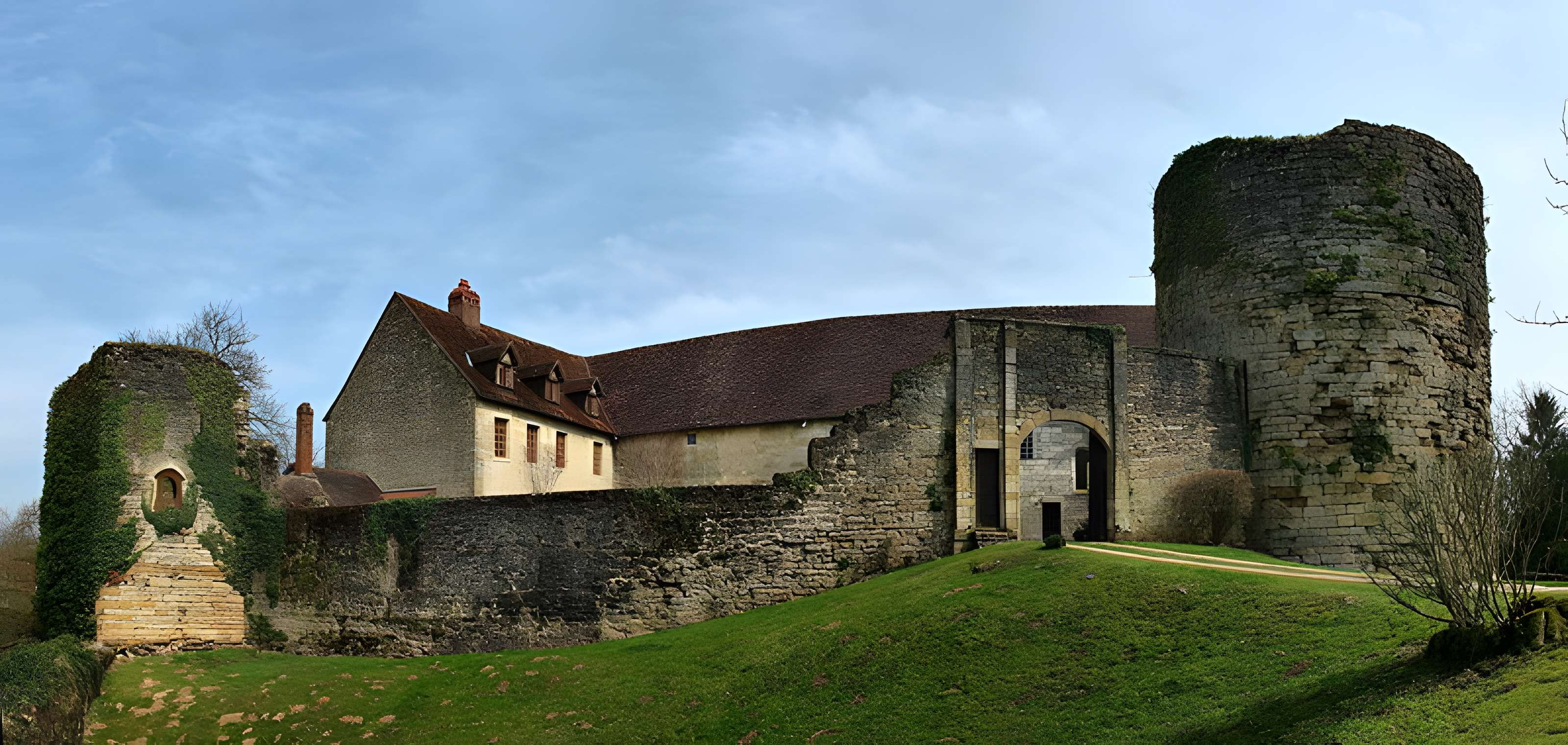 Château d'Étrabonne