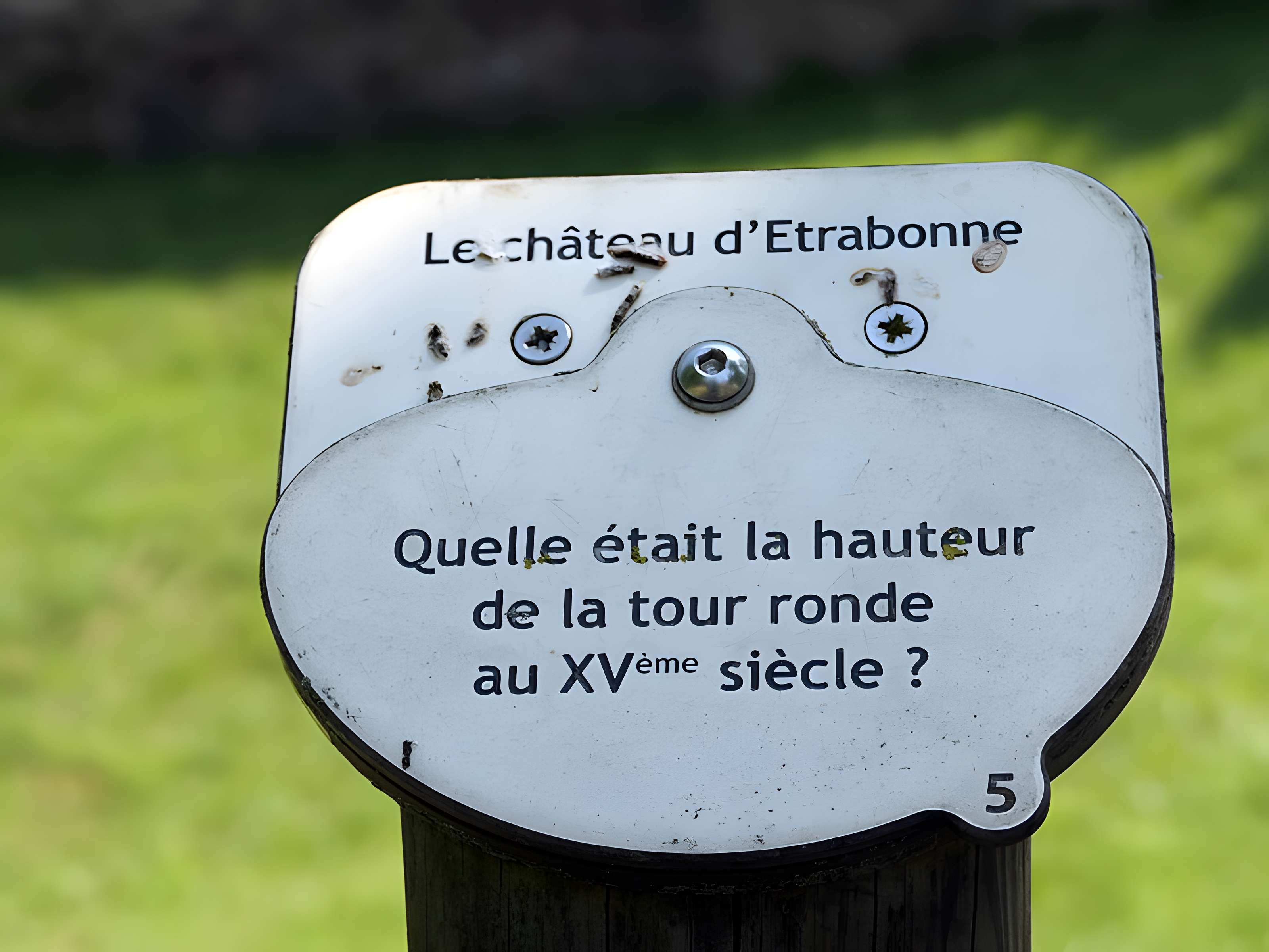 Château d'Étrabonne