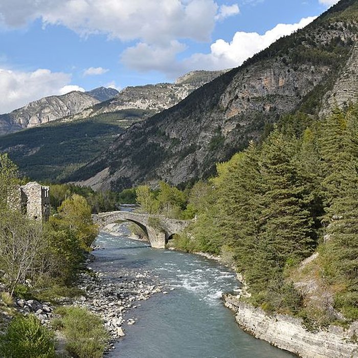 Photo de Ancien pont dOndres dit pont du Moulin sur le Verdon
