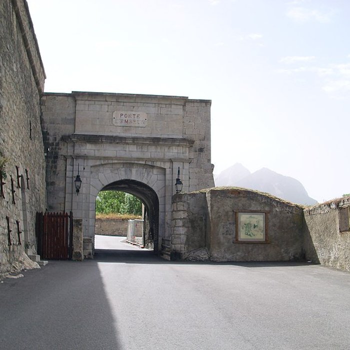 Photo de Anciennes fortifications de la Ville Haute