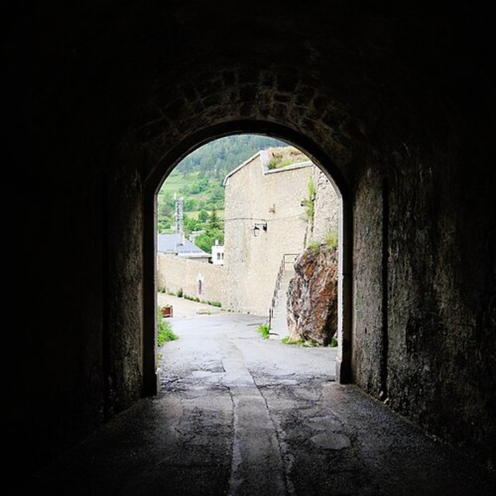 Photo de Anciennes fortifications de la Ville Haute