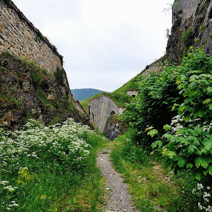 Photo de Anciennes fortifications de la Ville Haute