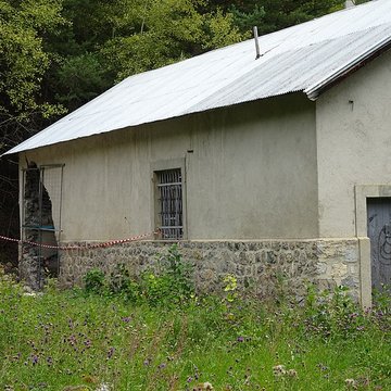Téléphérique militaire de Terre Rouge ou des Gondrans