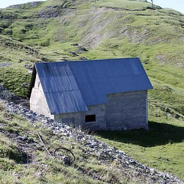 Téléphérique militaire de Terre Rouge ou des Gondrans