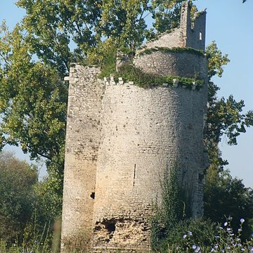 Château dit de Gilles de Retz et place forte