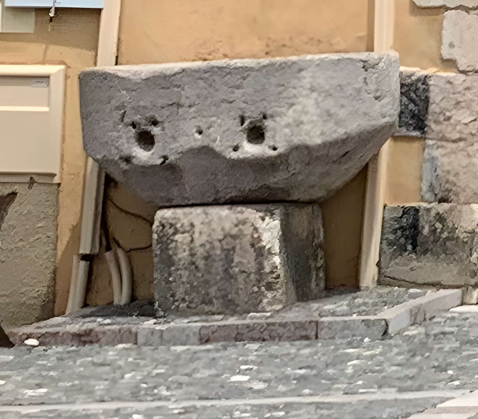 Mesure banale de grains en pierre