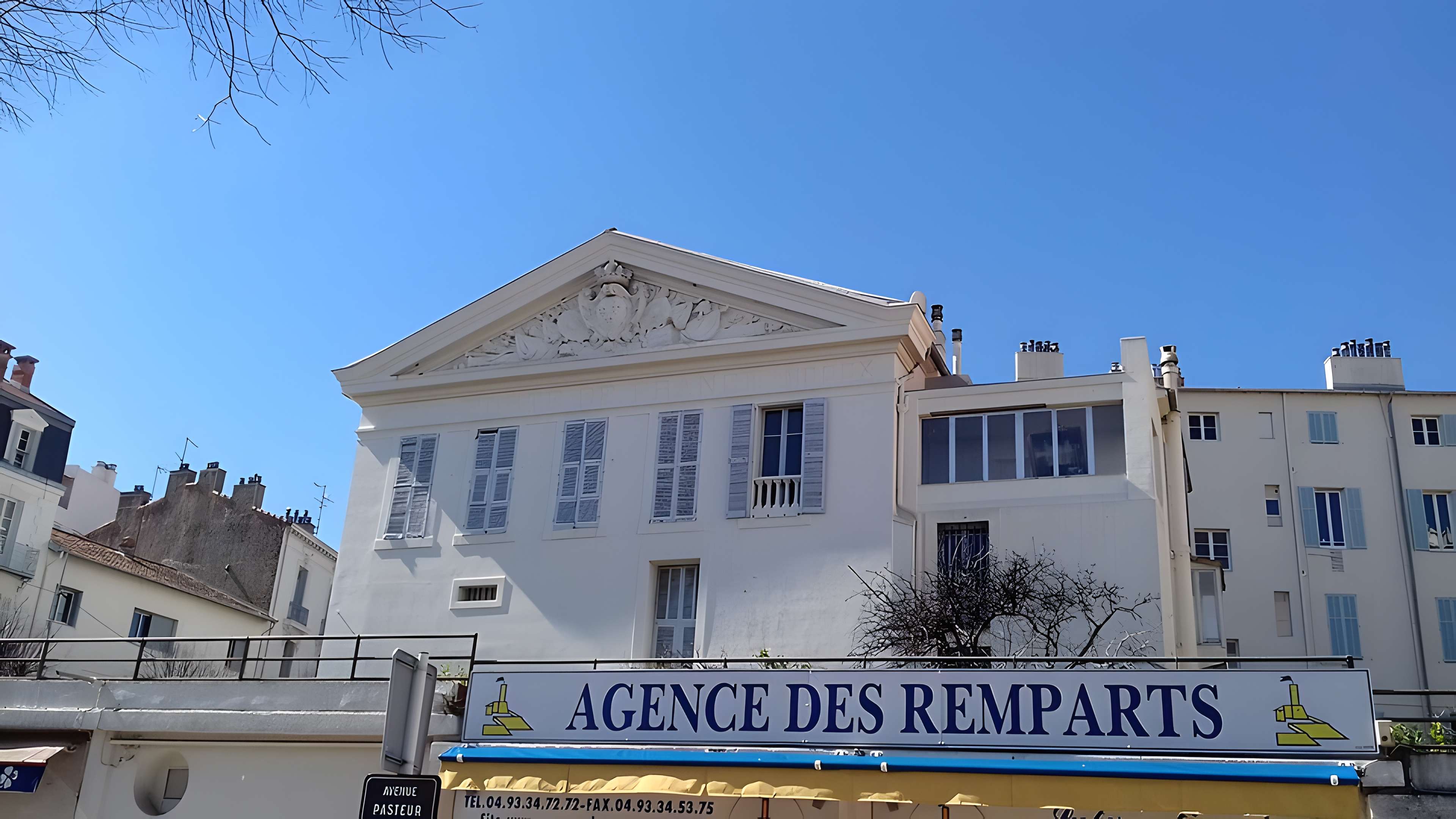 Immeuble dit Porte de France