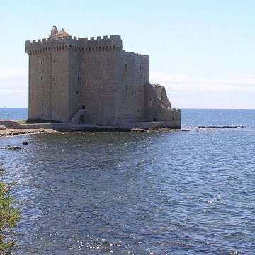 Château fort ou ancien monastère de Lérins