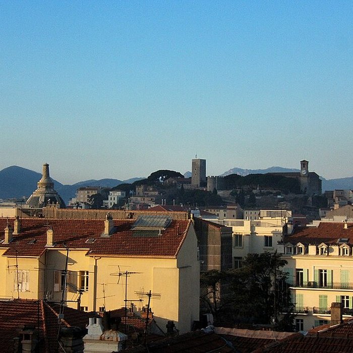 Photo de Tour du Suquet, chapelle Sainte-Anne et église Notre-Dame-de-lEspérance