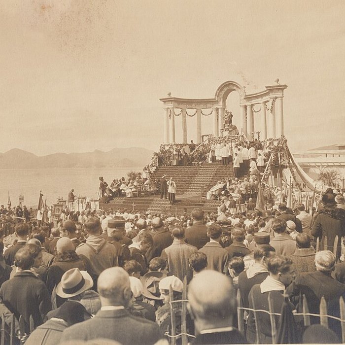 Photo de Tour du Suquet, chapelle Sainte-Anne et église Notre-Dame-de-lEspérance