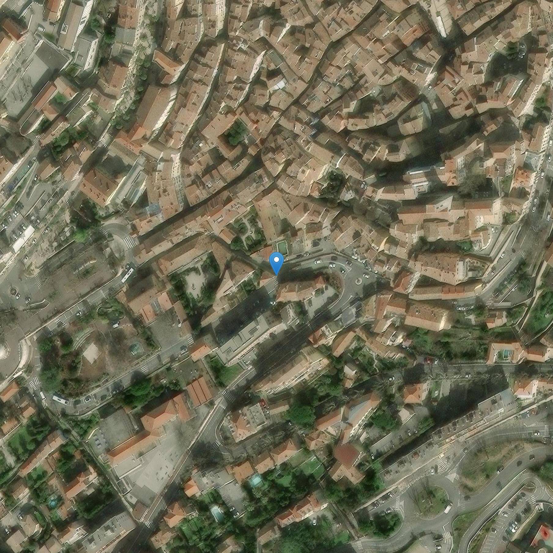 Photo de Monument to Léon Chiris