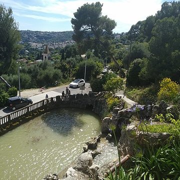Siphon de Saint-Blaise, ouvrage technique remarquable du canal de la Vésubie également sur commune de Saint-Blaise