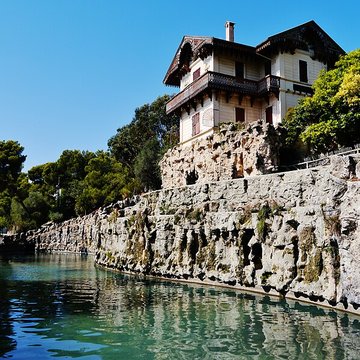 Siphon de Saint-Blaise, ouvrage technique remarquable du canal de la Vésubie également sur commune de Saint-Blaise