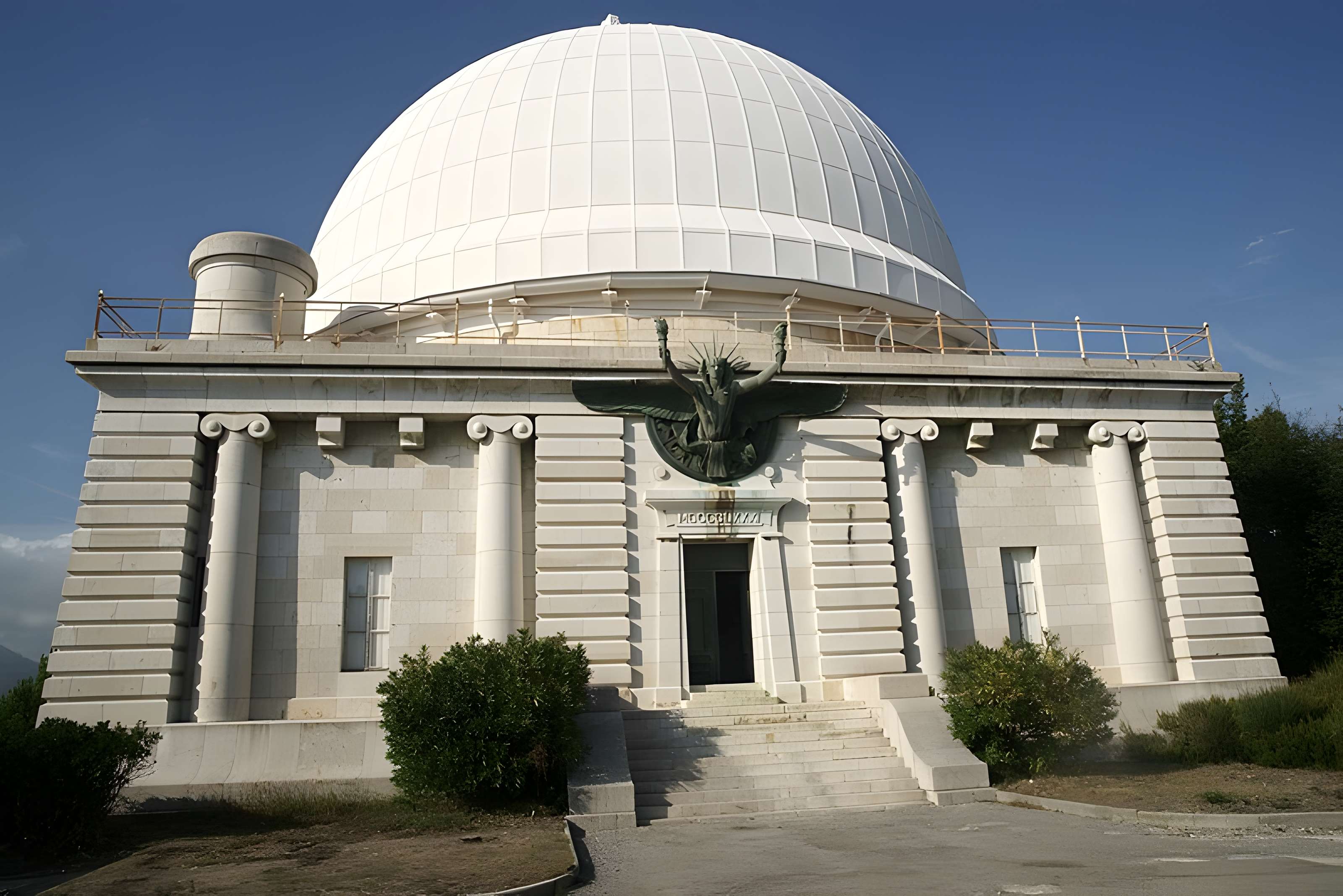Observatoire d'astronomie du Montgros