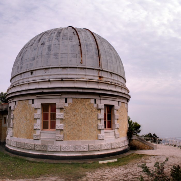 Photo de Observatoire dastronomie du Montgros également sur commune de La Trinité