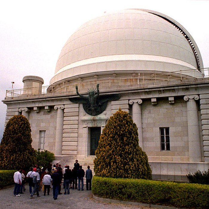Photo de Observatoire dastronomie du Montgros également sur commune de La Trinité