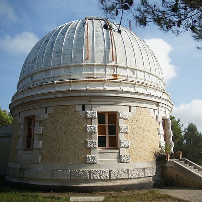 Photo de Observatoire dastronomie du Montgros également sur commune de La Trinité