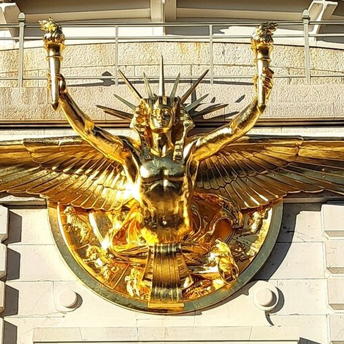 Photo de Observatoire dastronomie du Montgros également sur commune de La Trinité