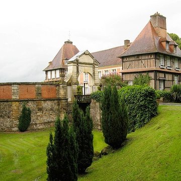 Château du Breuil au Breuil-en-Auge 