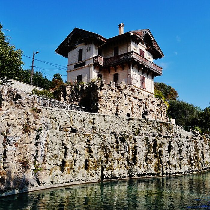 Photo de Section des vallons de la Garde et de Costa Rasta, section représentative du canal de la Vésubie