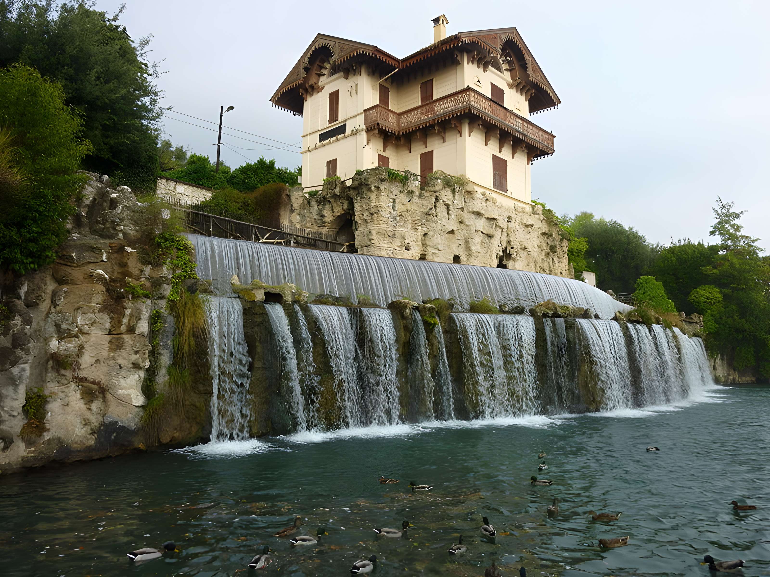 Prise d'eau de Saint-Jean-la-Rivière, ouvrage de tête du canal de la Vésubie