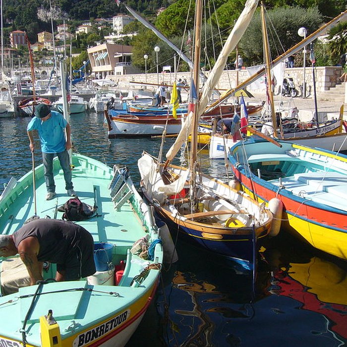 Photo de Port de la Darse bâtiments et éléments dinfrastructure