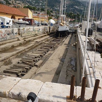 Port de la Darse bâtiments et éléments dinfrastructure
