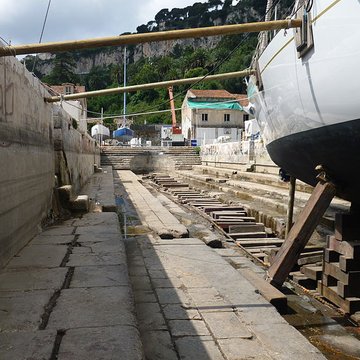 Port de la Darse bâtiments et éléments dinfrastructure