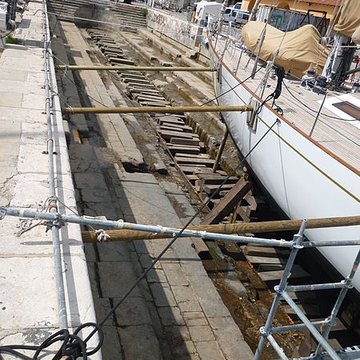 Port de la Darse bâtiments et éléments dinfrastructure