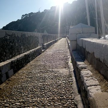 Port de la Darse bâtiments et éléments dinfrastructure