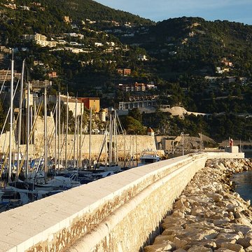 Port de la Darse bâtiments et éléments dinfrastructure