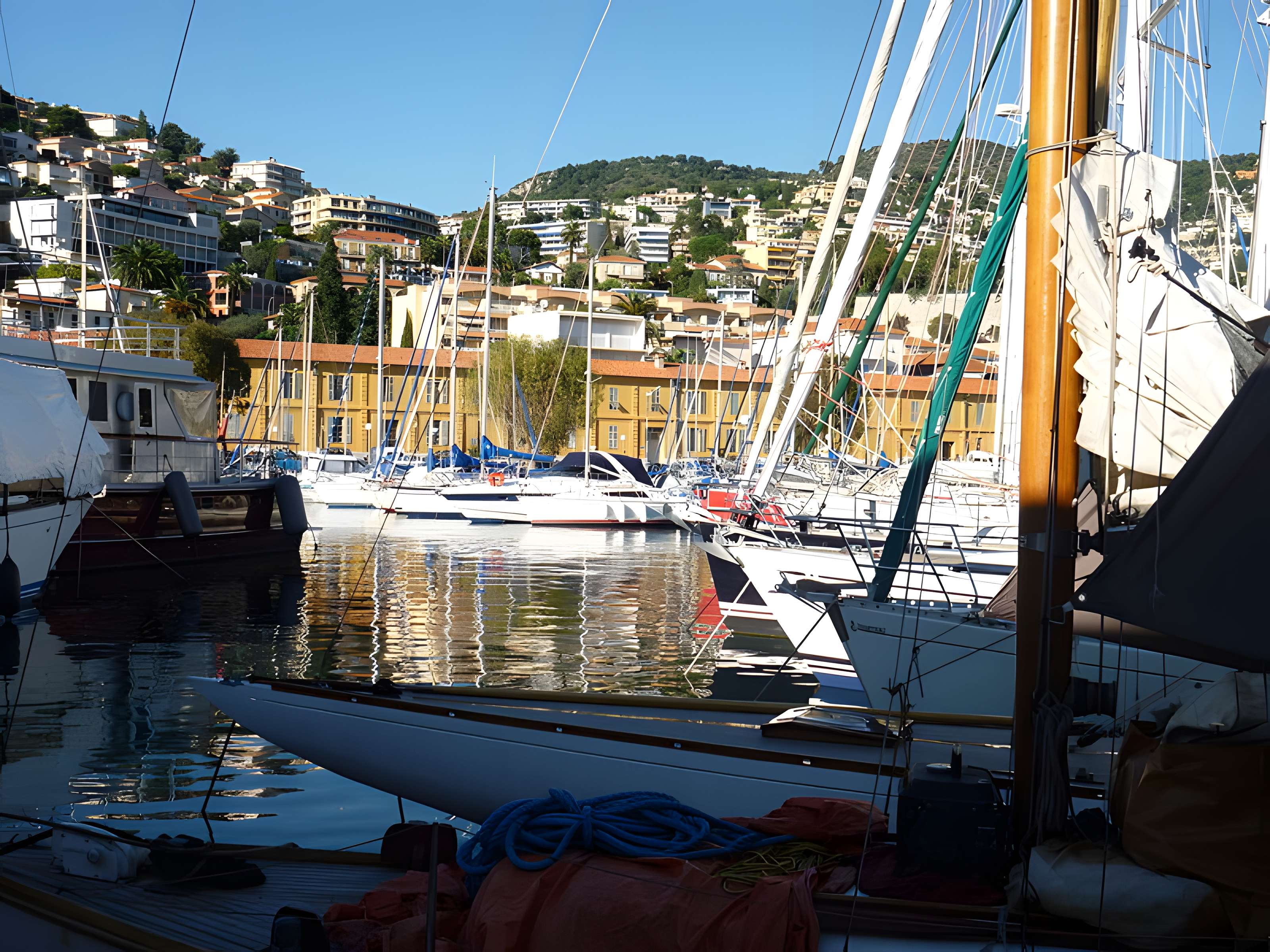 Port de la Darse (bâtiments et éléments d'infrastructure)