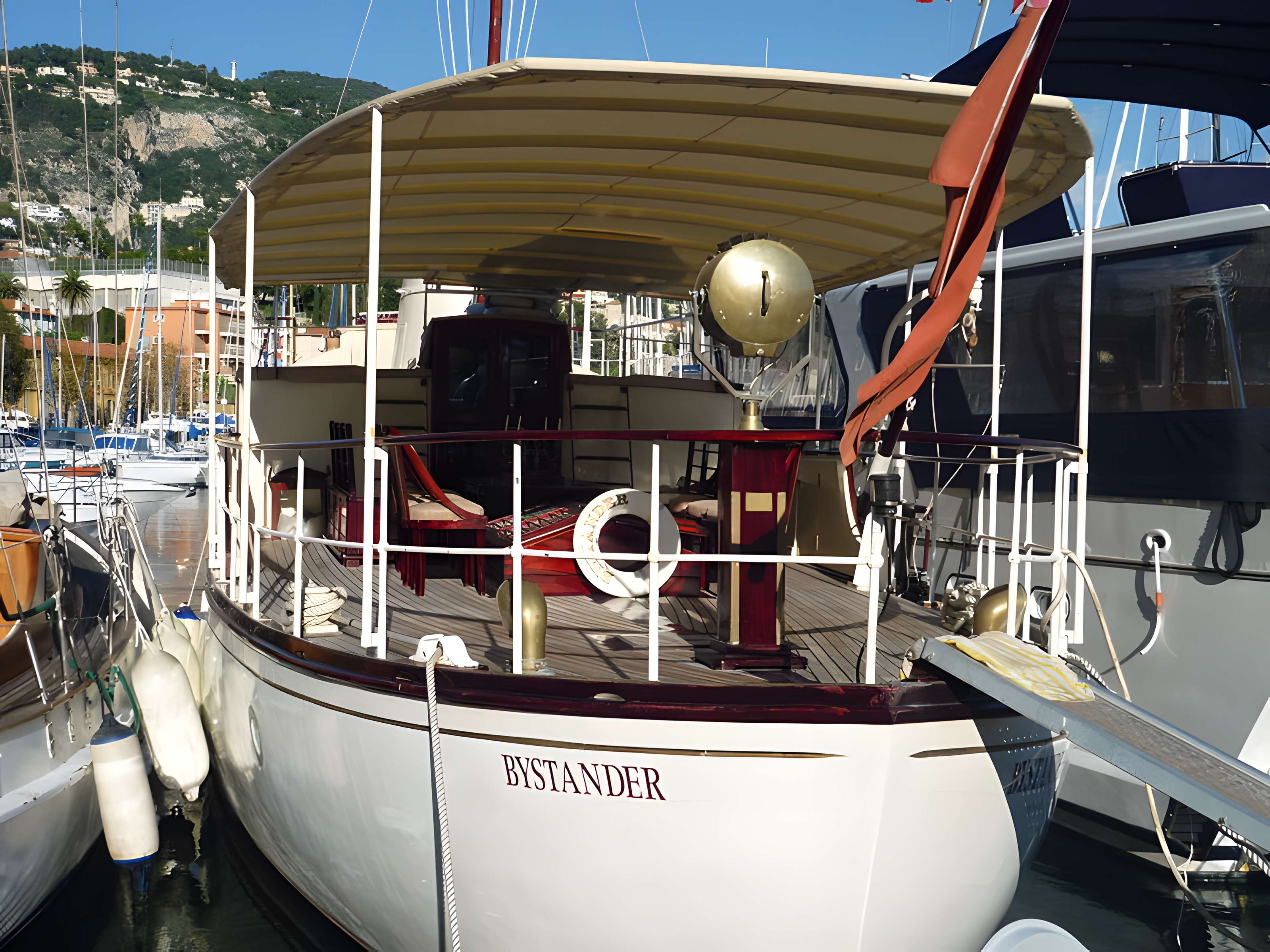 Port de la Darse (bâtiments et éléments d'infrastructure)