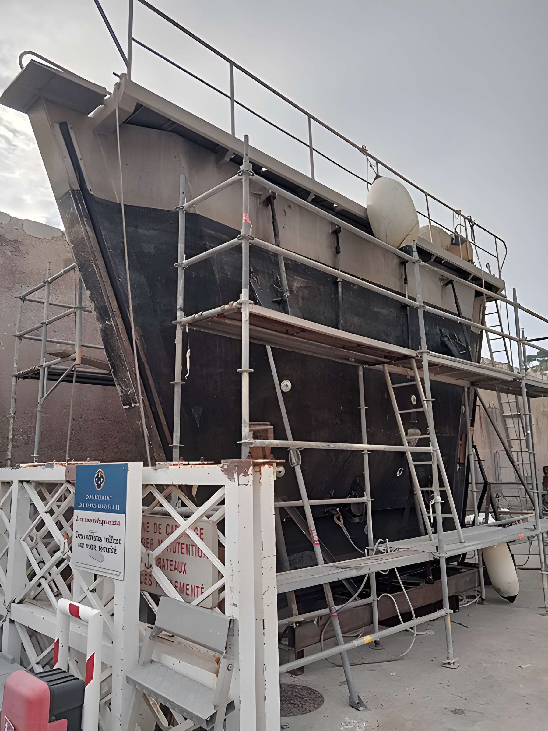 Port de la Darse (bâtiments et éléments d'infrastructure)