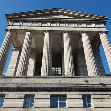 Le palais de justice et la prison