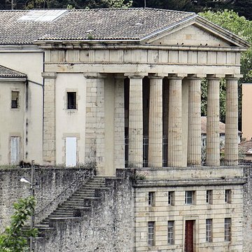 Le palais de justice et la prison
